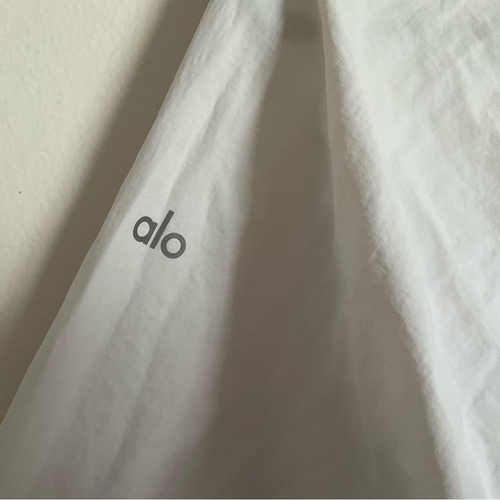 Alo Yoga Cropped 1/4 Zip Alumni Pullover White S - Picture 9 of 15